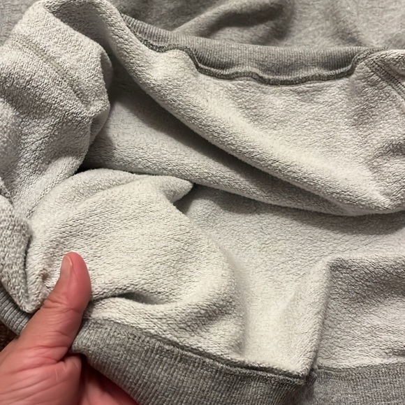 Men’s Champion Gray Hoodie Size XL - Picture 10 of 12